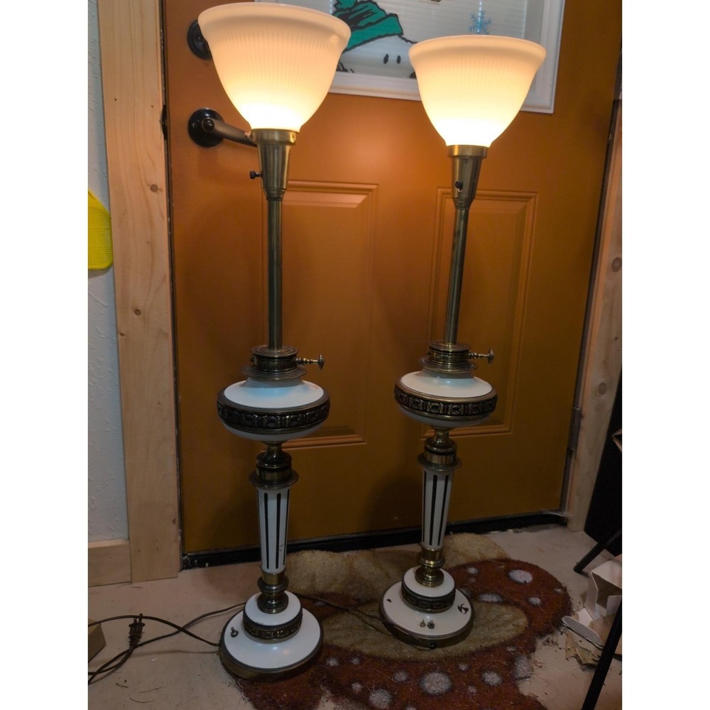 Vtg Stiffel Empire Neoclassical Style Urn Form Funeral Home Brass Table Lamps